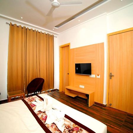 Hotel Diamond View Amritsar Luaran gambar