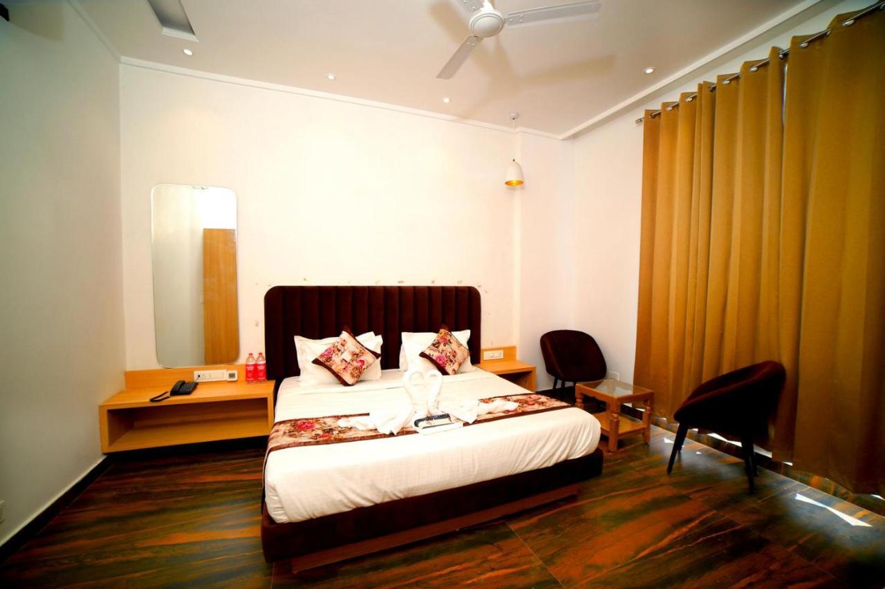 Hotel Diamond View Amritsar Luaran gambar